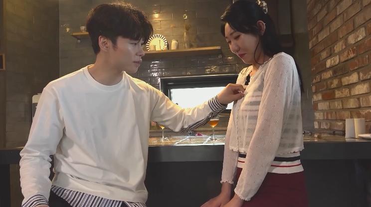 rosababy sex Xuất trong lồn em thần tượng âm nhạc Nhật Bản